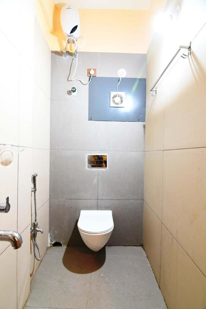 N B Sonar Bangla Hotel Kalyani Bagian luar foto