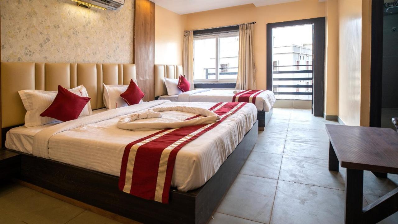 N B Sonar Bangla Hotel Kalyani Bagian luar foto