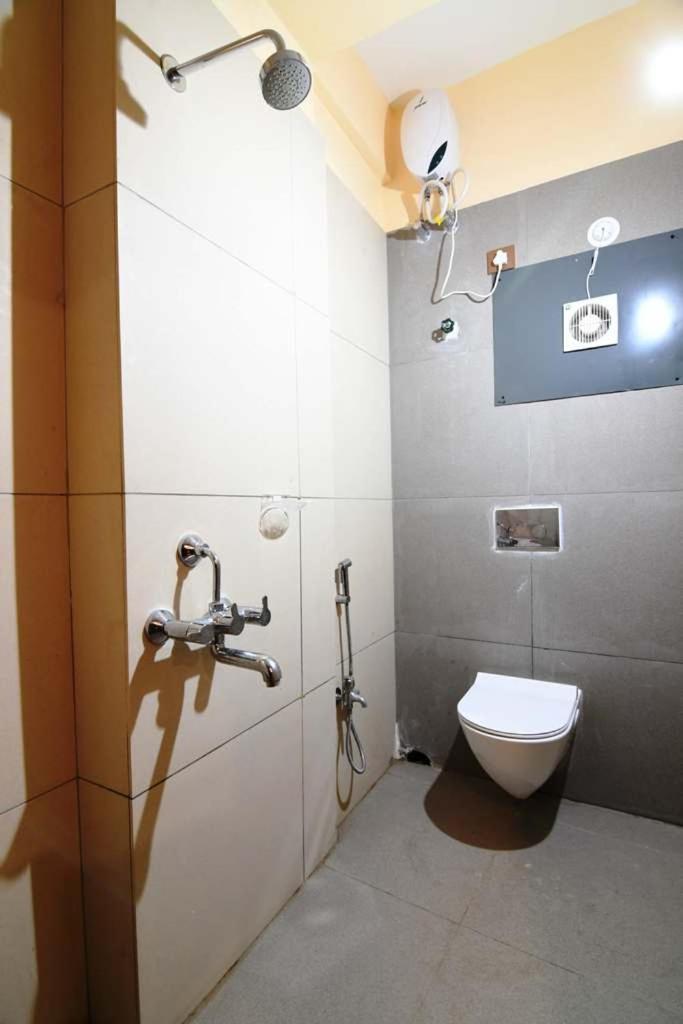 N B Sonar Bangla Hotel Kalyani Bagian luar foto