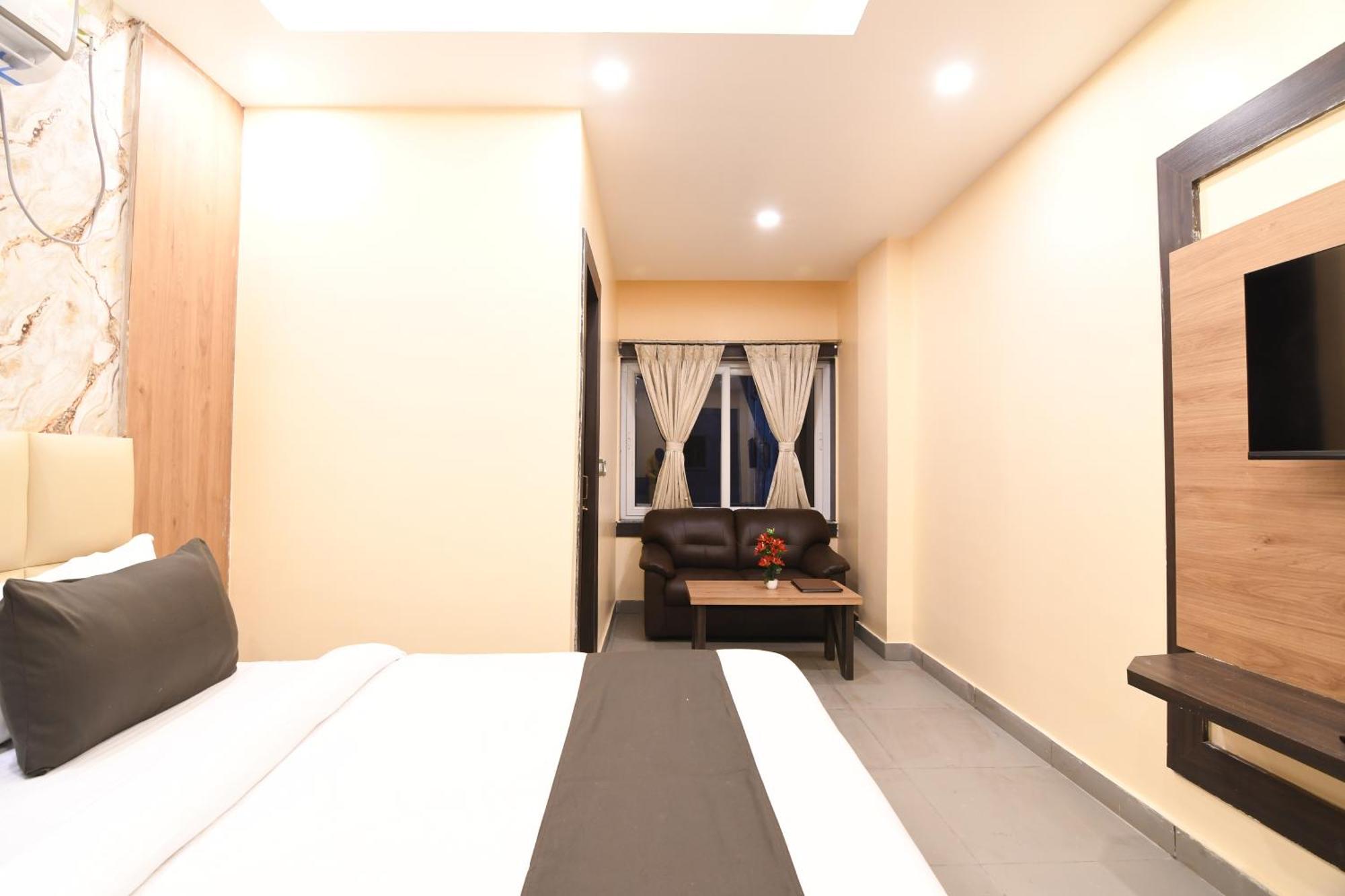 N B Sonar Bangla Hotel Kalyani Bagian luar foto