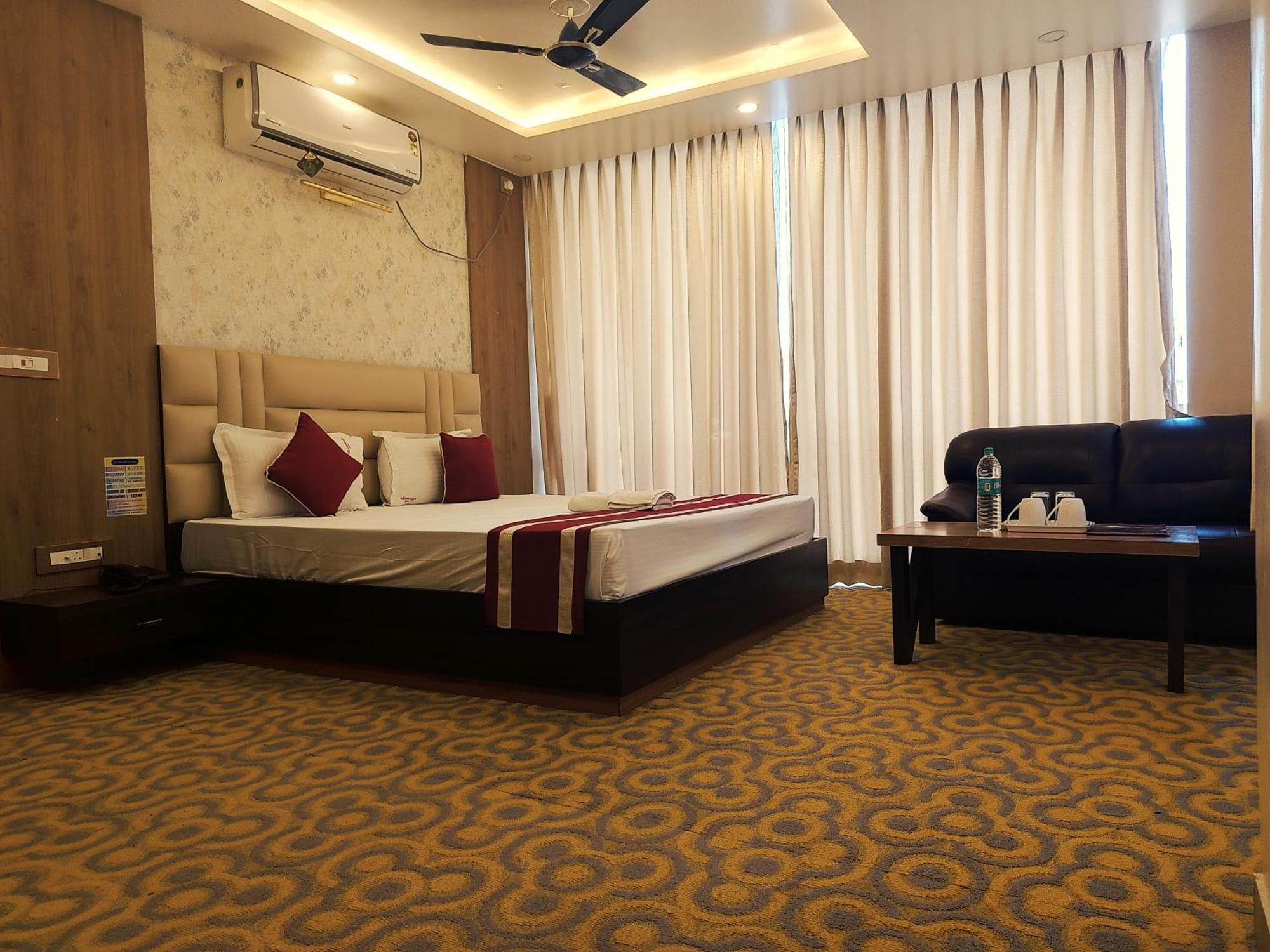 N B Sonar Bangla Hotel Kalyani Bagian luar foto