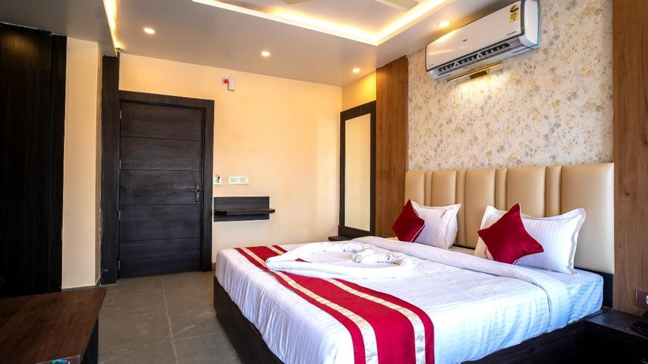 N B Sonar Bangla Hotel Kalyani Bagian luar foto